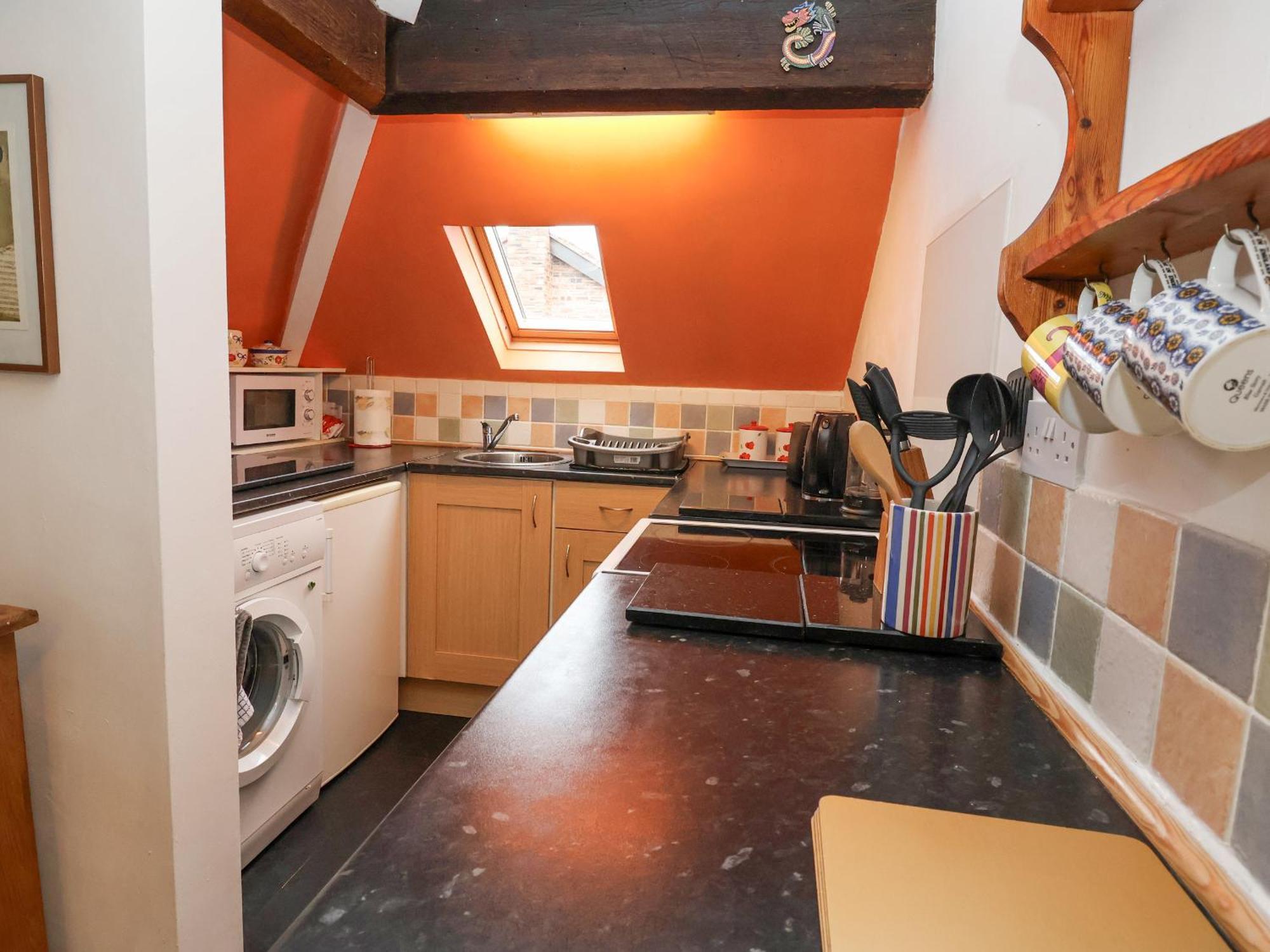 Dragon'S Den Apartment Chester Exterior photo